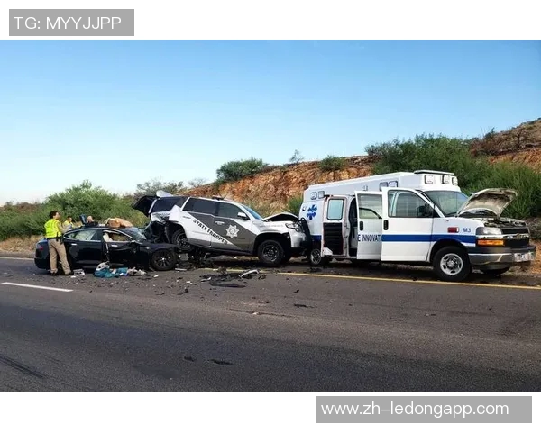 流浪者后卫迪容斯特林因车祸被捕起诉涉违规驾驶引发关注